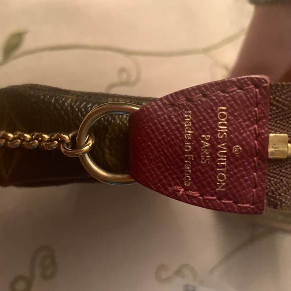 🛑 NOT AVAILABLE 🛑Vuitton Trunks Mini Pochette - Picture 6 of 8